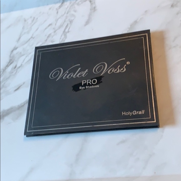 Original Violet Voss Holy Grail Palette - Picture 13 of 16